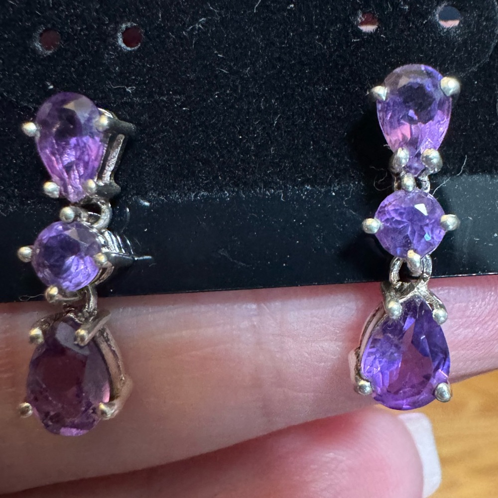925 Amethyst Dangle Earrings - image 1